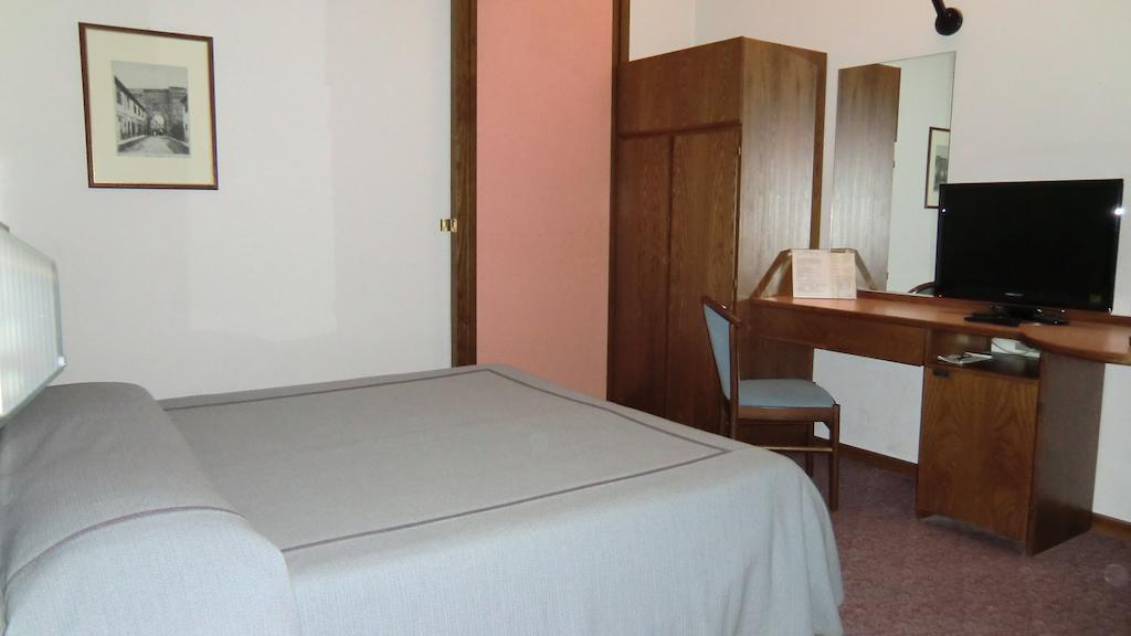 Hotel Giardino Prato  Quarto foto
