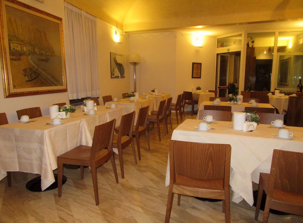 Hotel Giardino Prato  Exterior foto